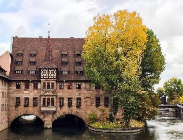 Transfer de Nuremberg para Praga