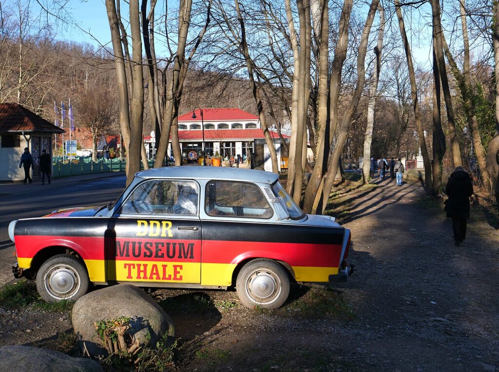 DDR Museum: Uma Imersão Interativa no Coração da Alemanha Oriental - Barnos, CC BY-SA 4.0